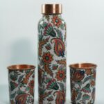 Set of 1 Unique Folk Graphic & 2 Glasses of Water