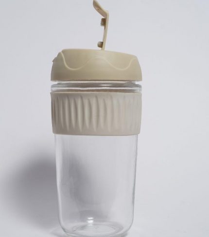 Off White Lock Sippy Glass (3)