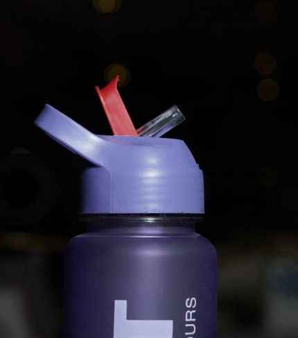 Red-Sports-Motivational-Water-Bottle (3)